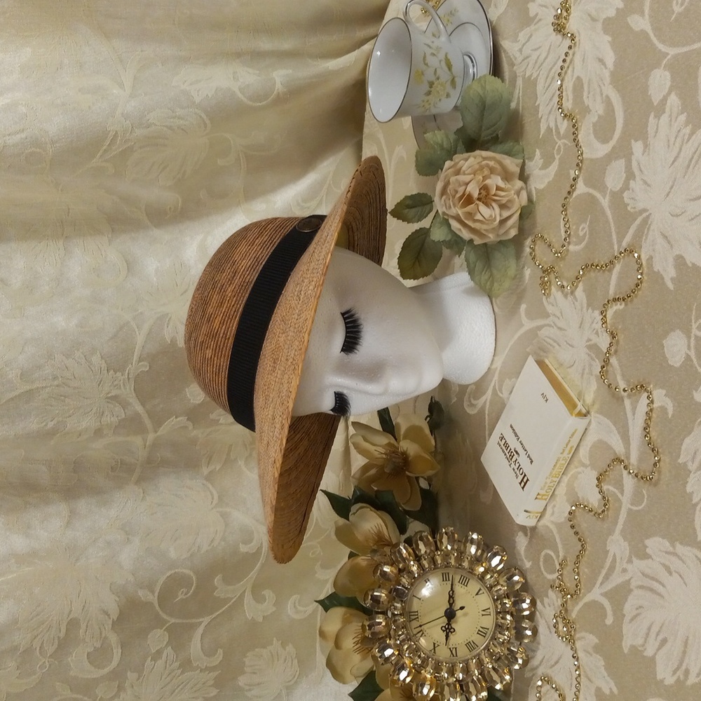 Tula Hats | Laurel, Asymmetrical Brim Palm Straw Leaf Sun Bonnet 22" (M) size 7